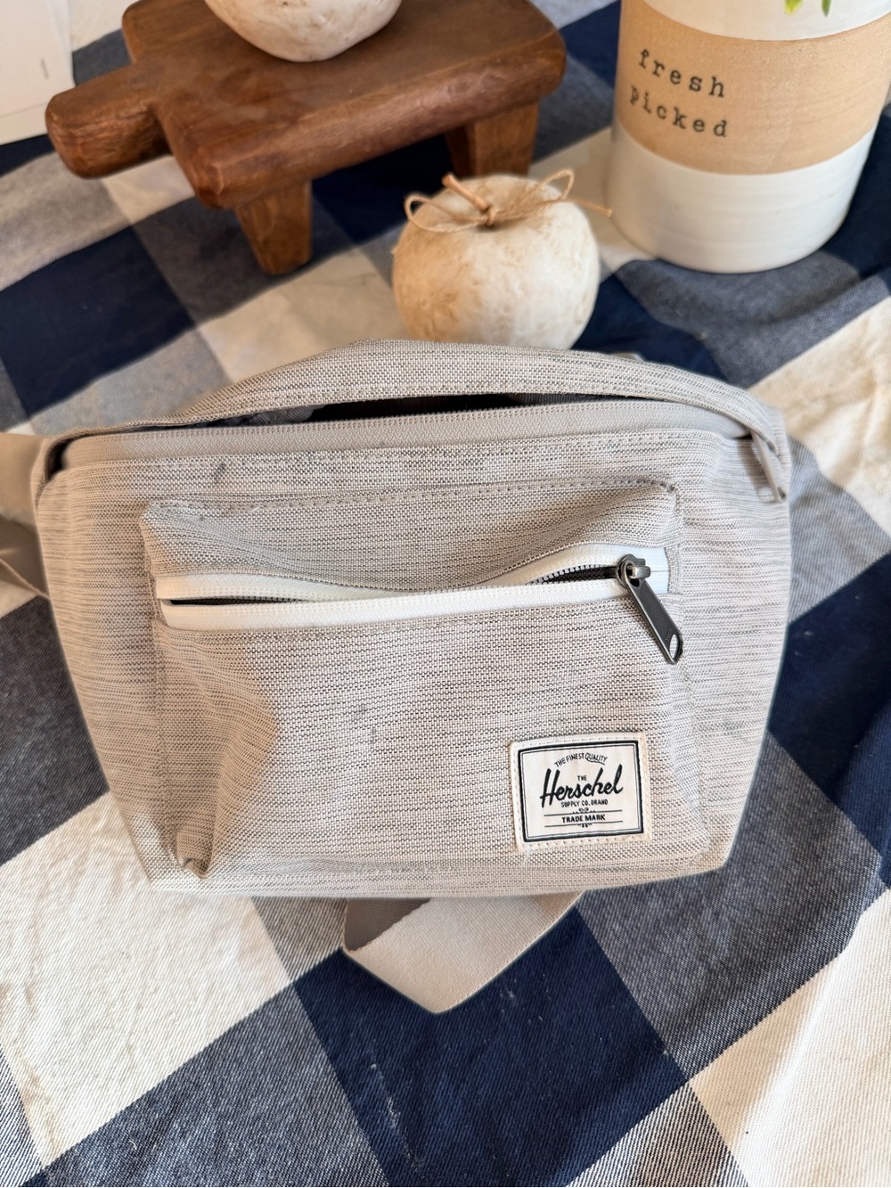 Herschel Supply Company Light Gray Zip hip pack